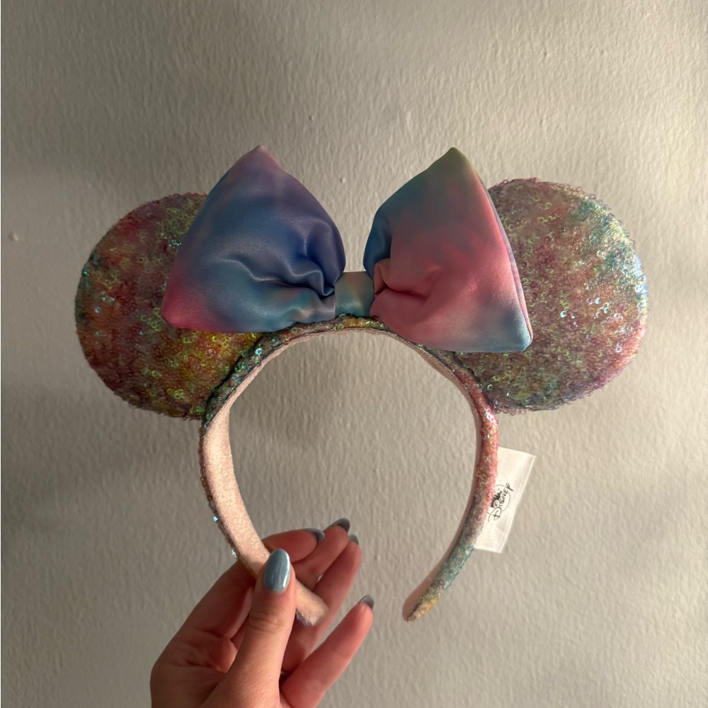 Rainbow Sequin Minnie Mouse Ears Disney World